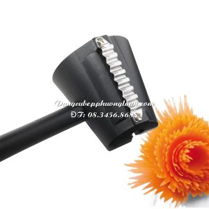 Dụng cụ xoáy hoa cà rốt