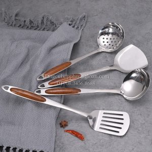 Xẻng xào cán nhựa giả gỗ thủng