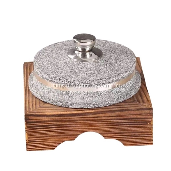 Bát đá có nắp 20cm kèm khung gỗ