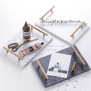 Đĩa đá cẩm thạch vân xanh Ấn Độ tay cầm màu vàng 30x20cm