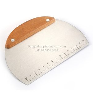 Dao cắt bột tròn cán gỗ